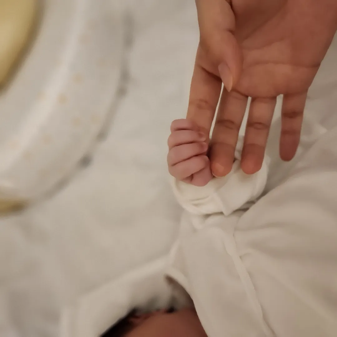 조리원단유는 물건너갔네요..(귀여워서 직수함)