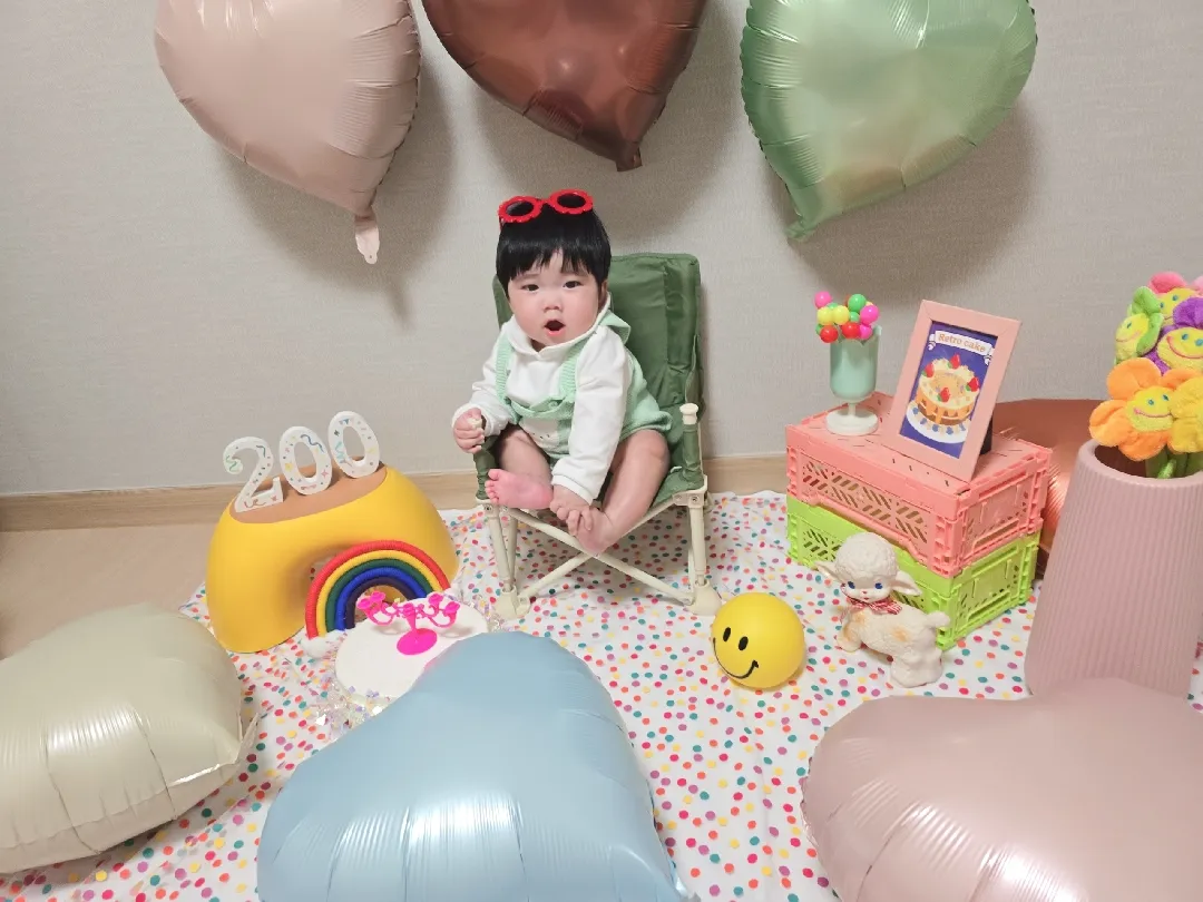200일 기념 셀프촬영했어용🩷