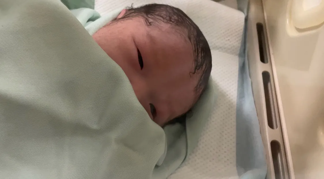 아내가 오늘 제왕절개로 출산했어요🌶️