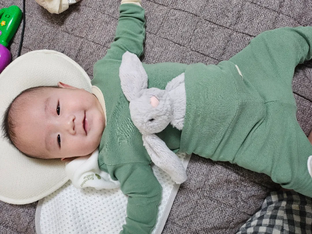 랜선이모들 오늘 하루도 힘내세요 👼💛