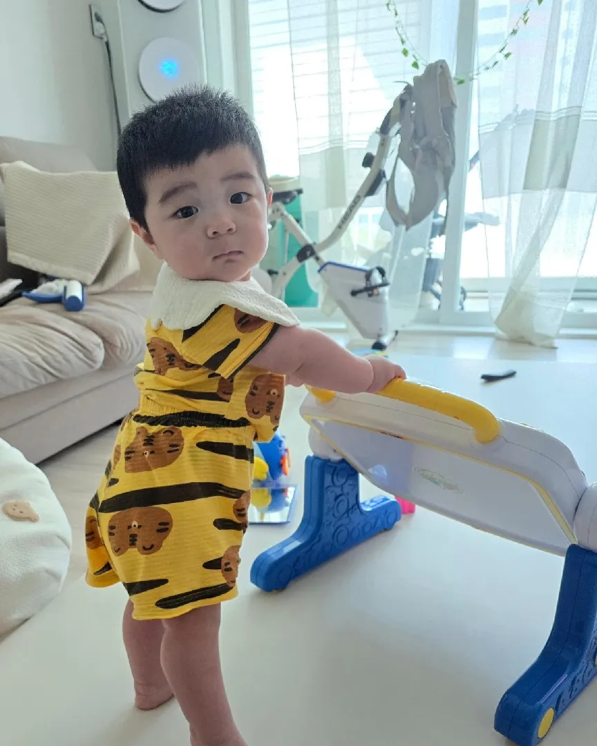 저는 요즘 새로운 육아미션 적응기입니당🤣