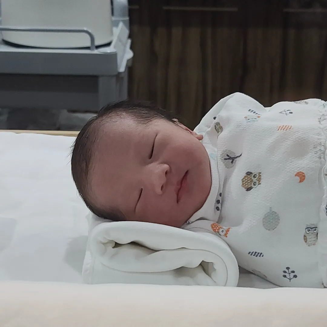 반짝이 태어났어요✨🐰38일0일 제왕절개
