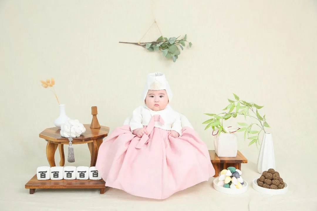 백일 사진 찍었어용🩷🩷