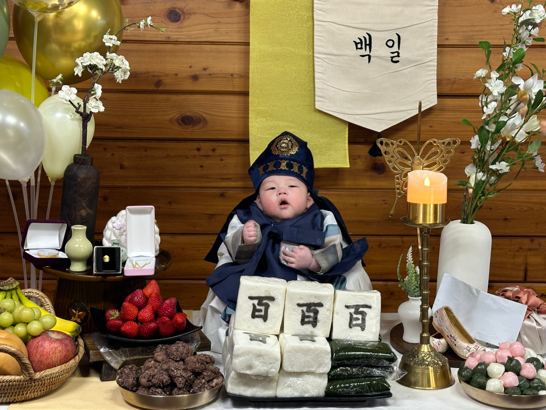 저희 아기도 백일끝!