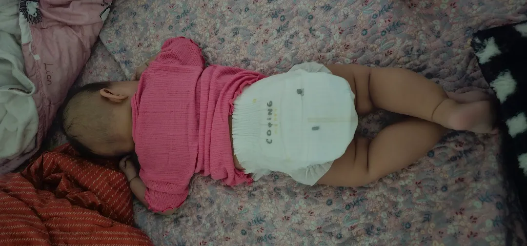 조용 하다 싶었는데 잠들었네요🙂‍↕️