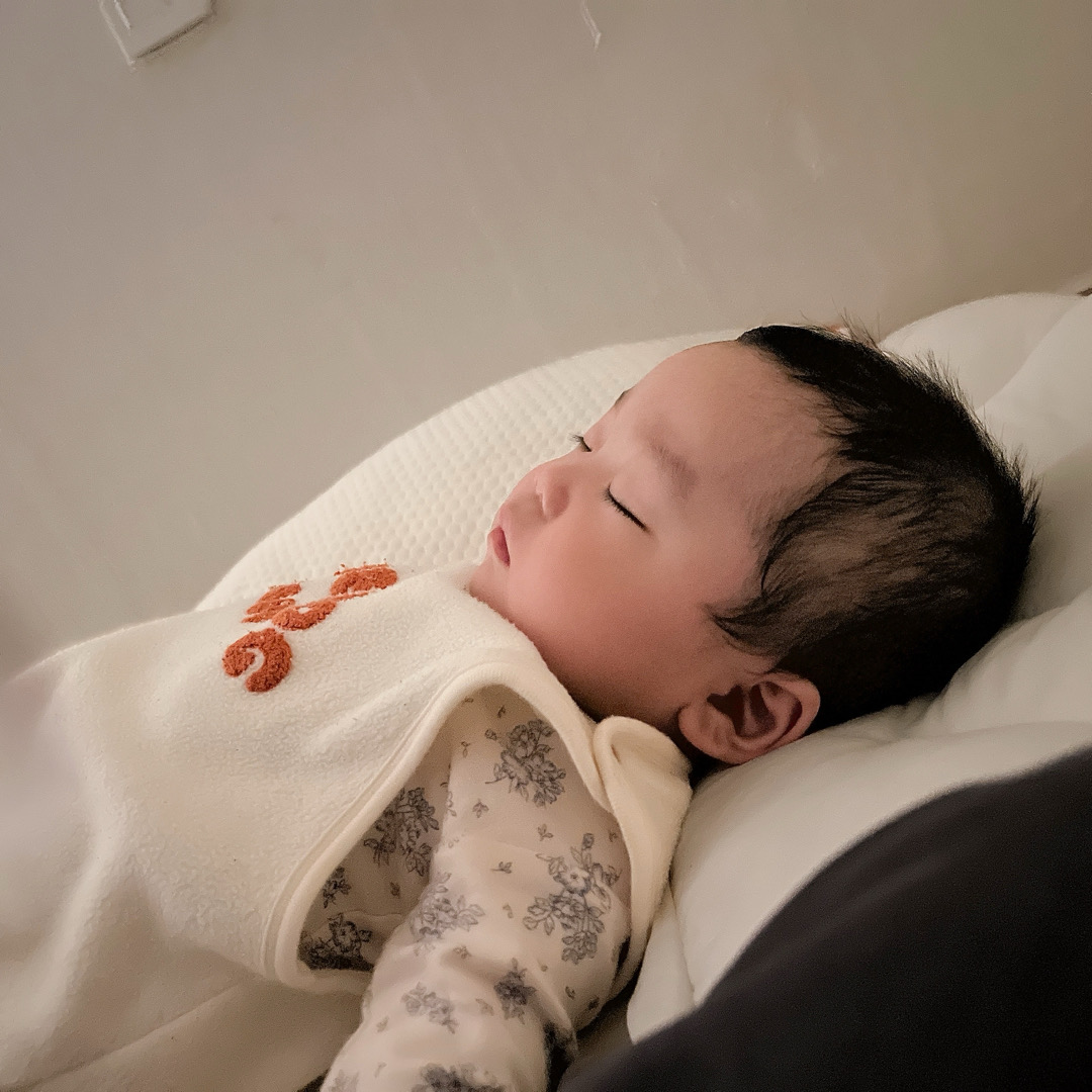 아기옆머리안자람