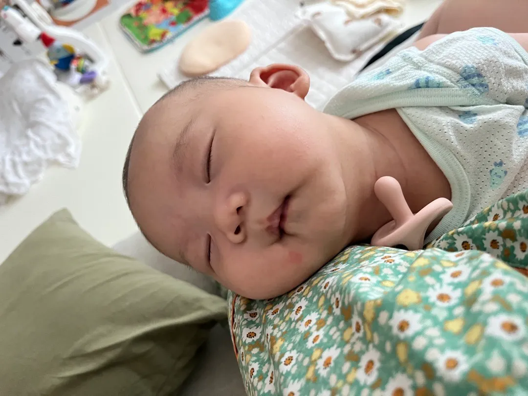 자도자도 졸린 아이
