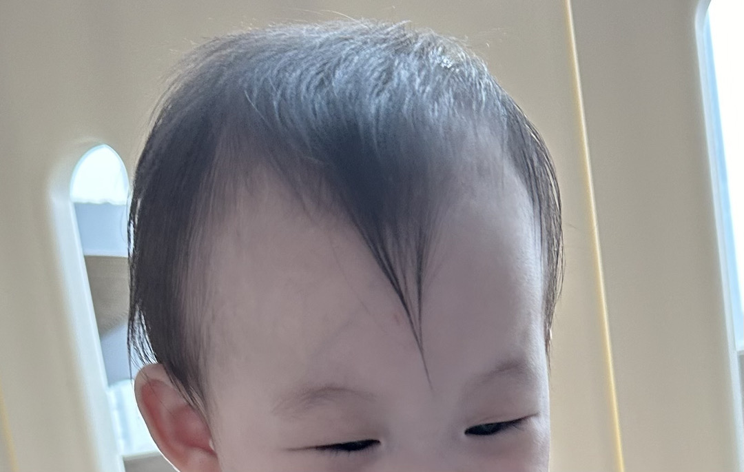 아기 앞머리 어떻게 하시나요?😌