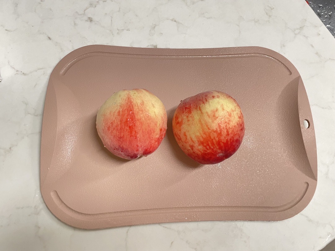 복숭아 나왔네요!🍑