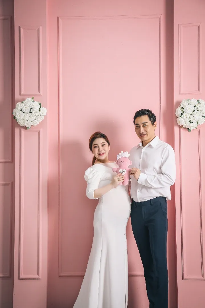 저희도 만삭사진 찍었어용