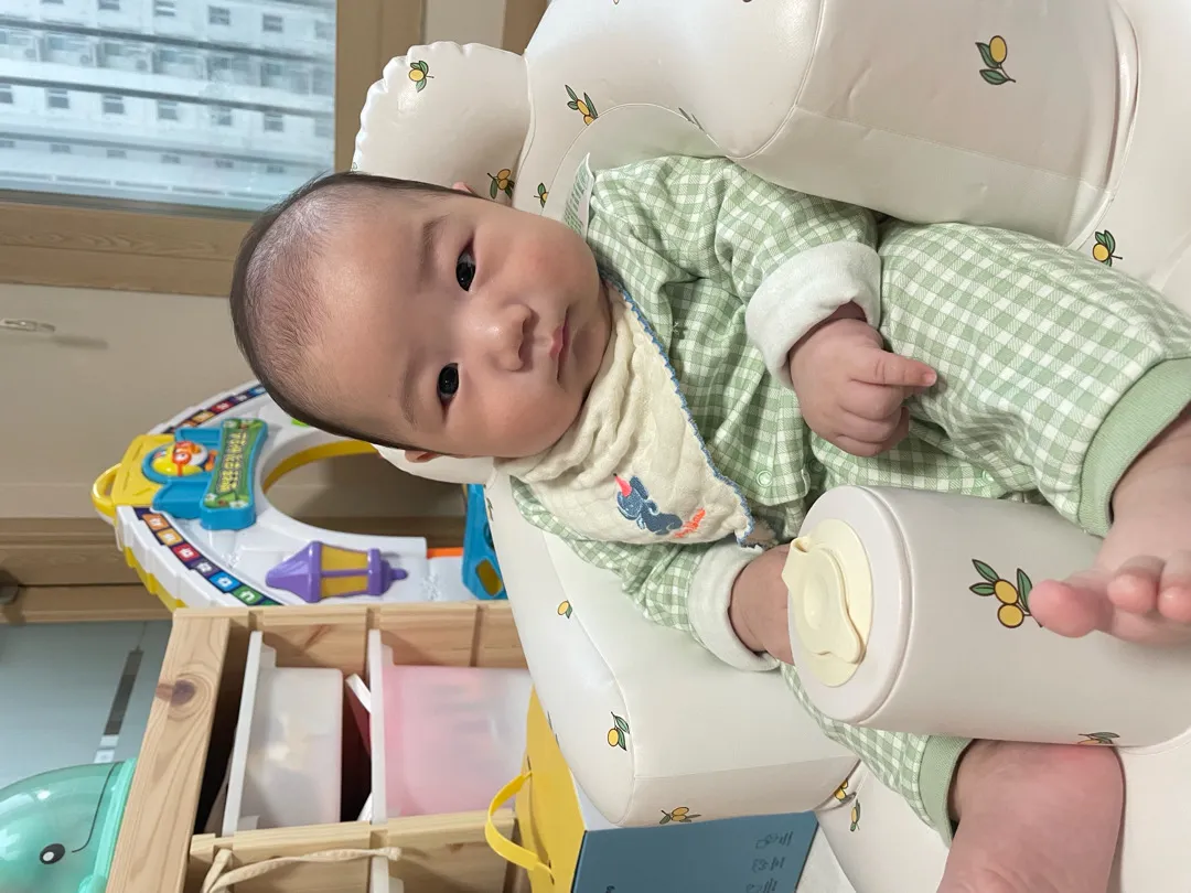 오늘 범보의자 처음 앉혀봤어요!