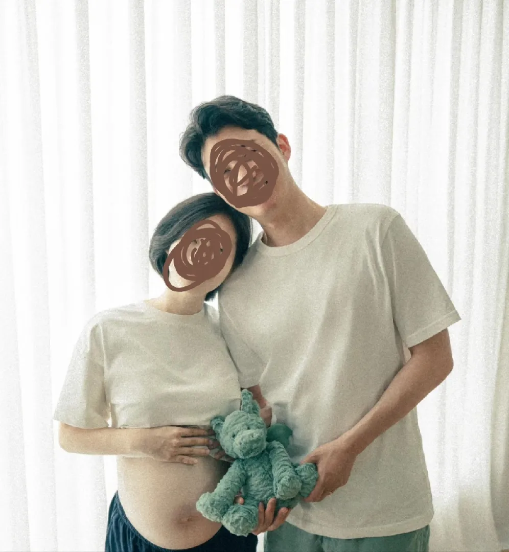 만삭사진 홈스냅으로 했어요 😀