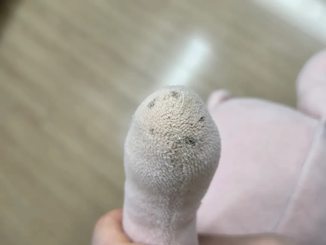 빨아서 곰팡이 생긴 인형