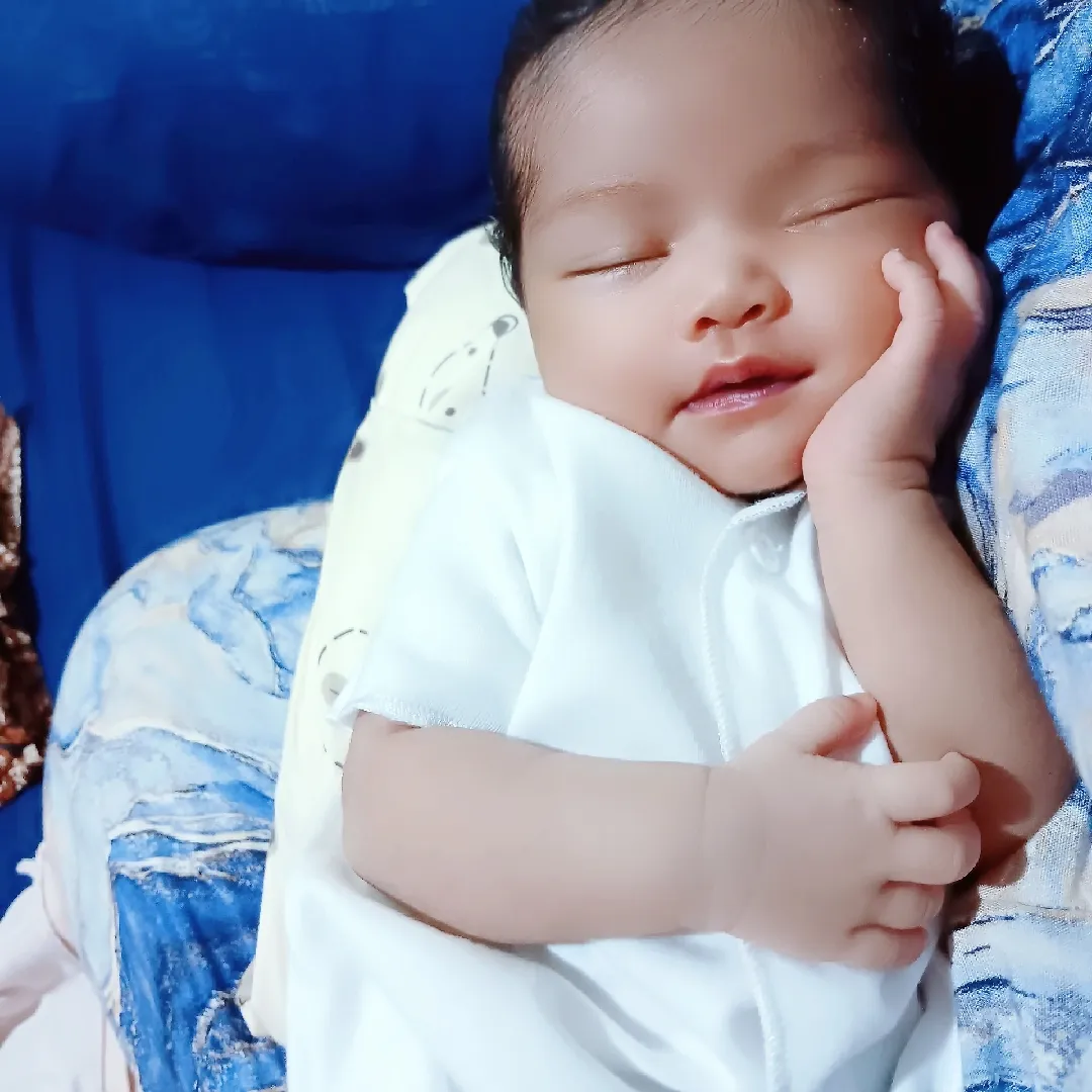 Bayi 2 minggu