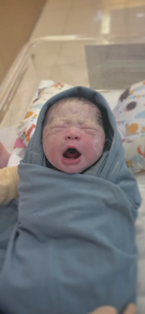 둥둥이 방 뺀날