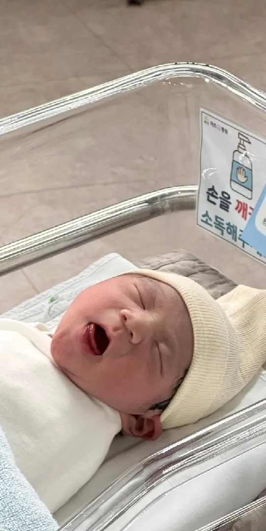 37주2일 출산했습니다
