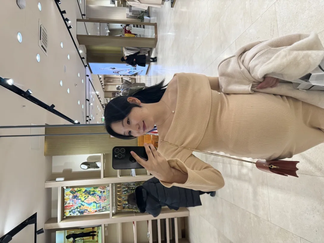 둥이를 품고 있는 맘입니다. 